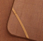 Load image into Gallery viewer, ✨ 一躺就涼!會呼吸的頂級碳化麻將涼蓆,告別夏日黏膩汗背 ✨