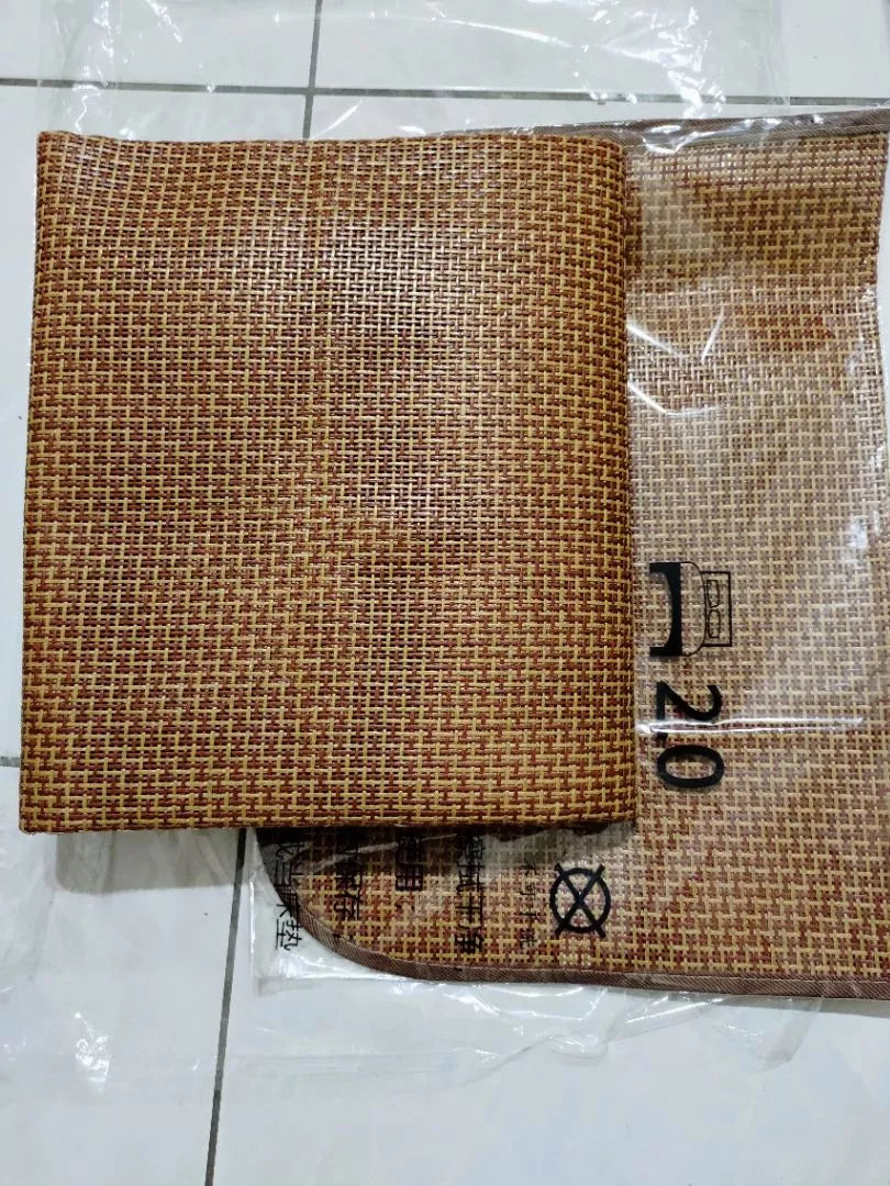 ✨ 一躺就涼！會呼吸的頂級碳化麻將涼蓆，告別夏日黏膩汗背 ✨