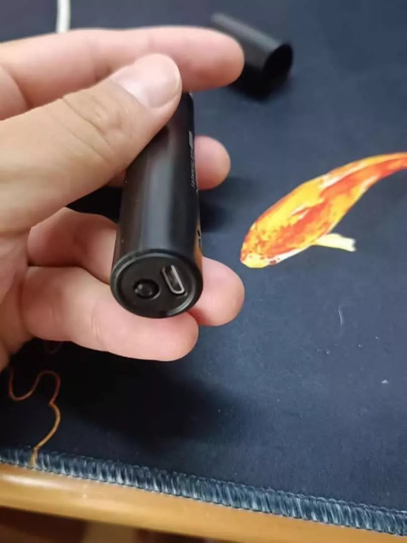 Cắt lông mũi siêu tốc: Sạc USB, tiện lợi mọi lúc mọi nơi!